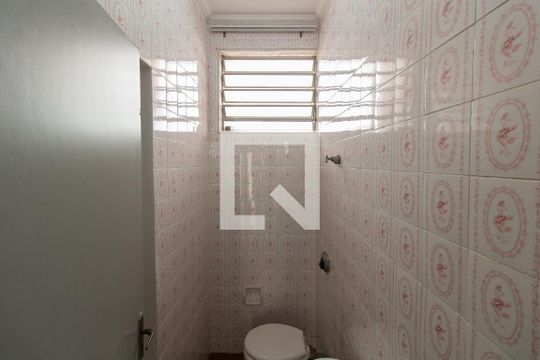 Lavabo de casa para alugar com 4 quartos, 191m² em Nova Campinas, Campinas