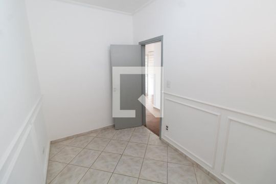Escritório de casa para alugar com 4 quartos, 191m² em Nova Campinas, Campinas