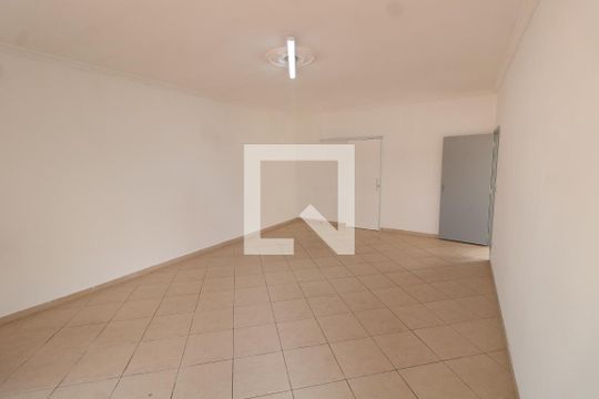 Sala de casa para alugar com 4 quartos, 191m² em Nova Campinas, Campinas