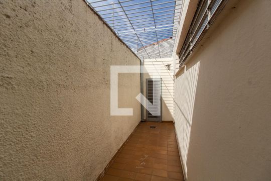 Corredor de casa para alugar com 4 quartos, 191m² em Nova Campinas, Campinas
