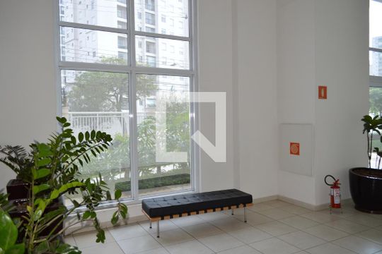 Hall de apartamento para alugar com 2 quartos, 50m² em Cambuci, São Paulo