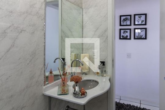 Lavabo de casa à venda com 3 quartos, 145m² em Vila do Castelo, São Paulo