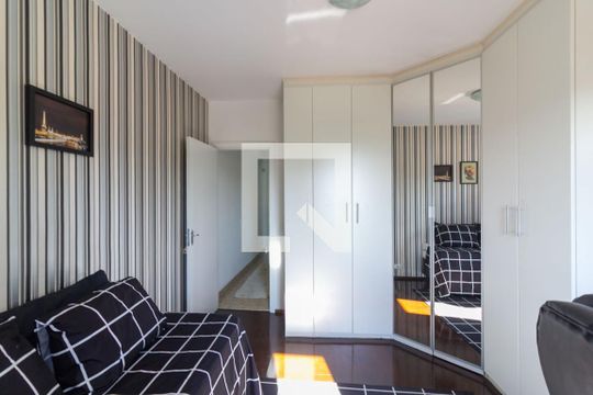 Quarto 3 de casa à venda com 3 quartos, 145m² em Vila do Castelo, São Paulo
