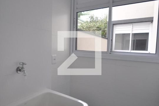 Área de Serviço de apartamento para alugar com 1 quarto, 26m² em Vila Gustavo, São Paulo