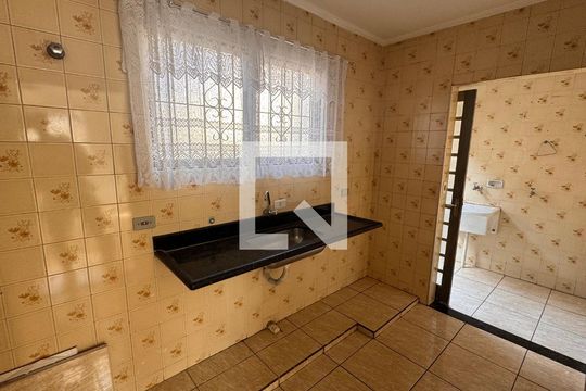 Cozinha de apartamento à venda com 1 quarto, 63m² em Vila Proost de Souza, Campinas
