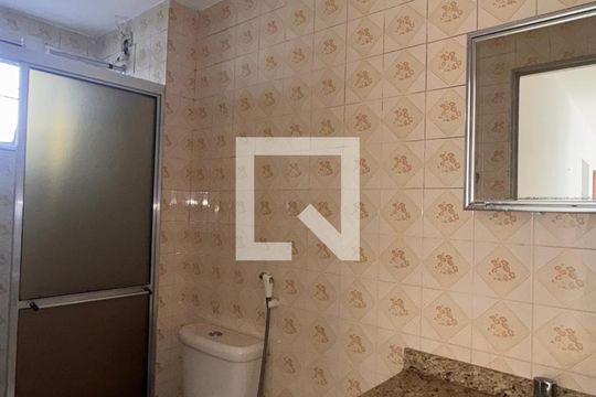 Banheiro de apartamento à venda com 1 quarto, 63m² em Vila Proost de Souza, Campinas