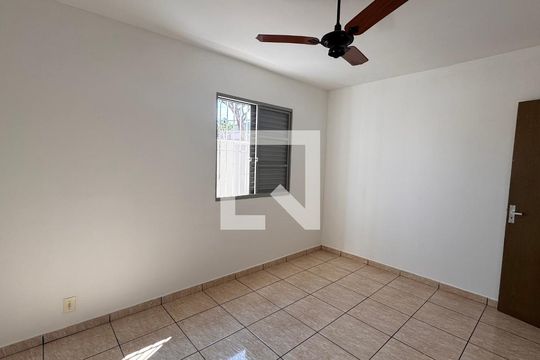 Quarto  de apartamento à venda com 1 quarto, 63m² em Vila Proost de Souza, Campinas