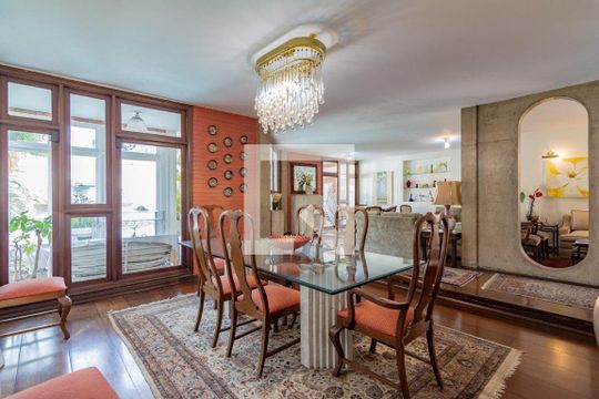 Sala de casa à venda com 5 quartos, 499m² em Vila Ida, São Paulo