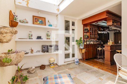 Sala de casa à venda com 5 quartos, 499m² em Vila Ida, São Paulo