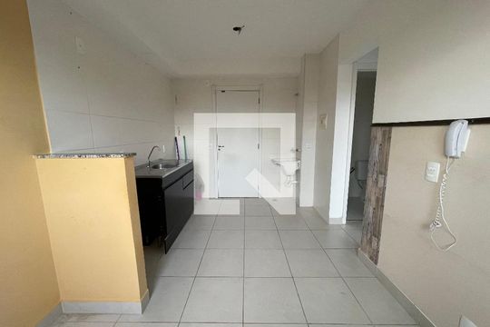 Cozinha de apartamento à venda com 2 quartos, 32m² em Jardim Celeste, São Paulo