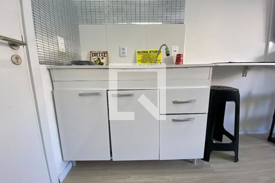 Studio de kitnet/studio para alugar com 1 quarto, 15m² em Mooca, São Paulo
