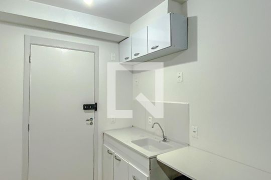 Cozinha de kitnet/studio à venda com 1 quarto, 15m² em Mooca, São Paulo