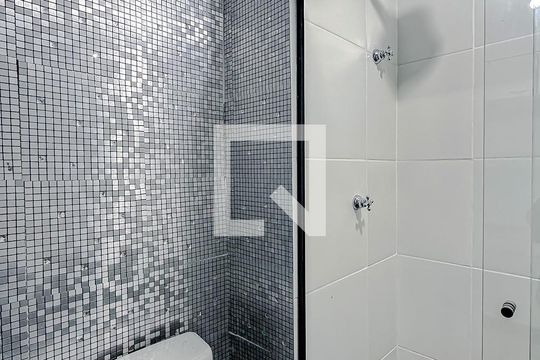 Banheiro de apartamento à venda com 1 quarto, 15m² em Mooca, São Paulo