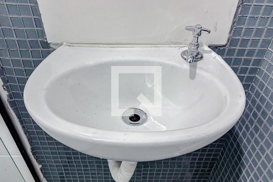 Banheiro de apartamento à venda com 1 quarto, 15m² em Mooca, São Paulo