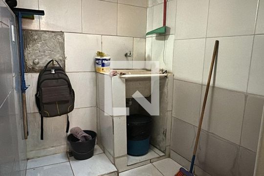 Kitnet/Studio para alugar com 2 quartos, 40m² em Glória, Belo Horizonte