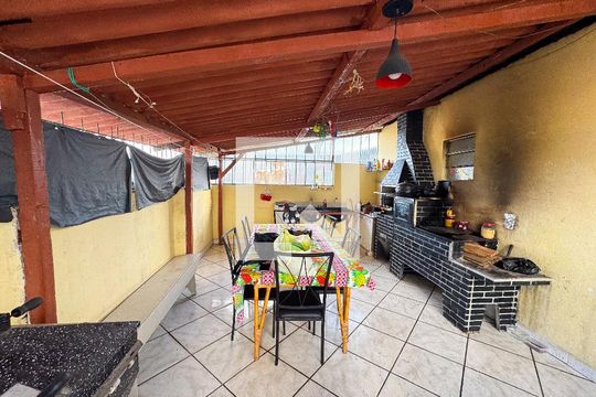 Área de Serviço de casa à venda com 3 quartos, 400m² em Milionários, Belo Horizonte