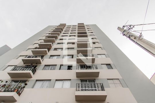 Fachada de apartamento para alugar com 2 quartos, 65m² em Vila Marieta, São Paulo