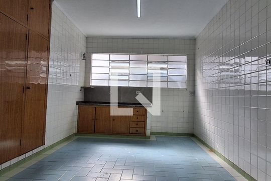 Cozinha de casa para alugar com 1 quarto, 42m² em Centro, São Caetano do Sul