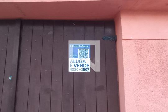 Placa Quinto Andar de casa à venda com 5 quartos, 300m² em Curicica, Rio de Janeiro