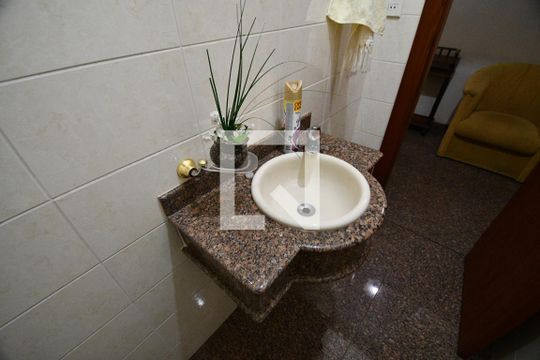 Lavabo de casa à venda com 4 quartos, 300m² em Parque Taquaral, Campinas