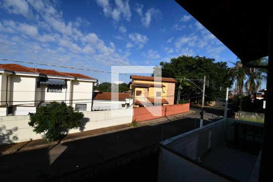 Quarto 1 - Vista de casa à venda com 4 quartos, 300m² em Parque Taquaral, Campinas