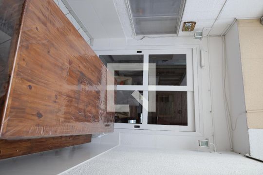 Área comum de casa à venda com 2 quartos, 107m² em Jardim Consorcio, São Paulo