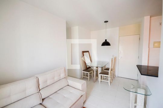Sala de apartamento à venda com 2 quartos, 52m² em São Cristóvão, Rio de Janeiro