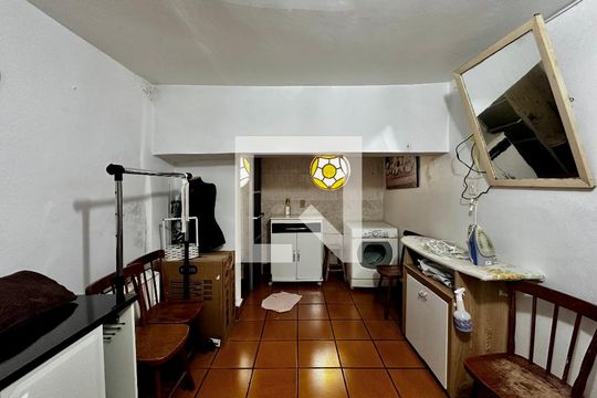 Quarto de Serviço de casa à venda com 3 quartos, 200m² em Campo Belo, São Paulo