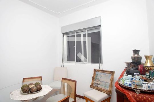 Sala de Jantar de apartamento à venda com 3 quartos, 105m² em Floresta, Porto Alegre