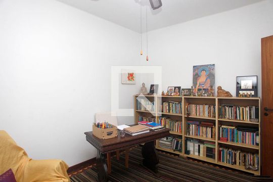 Quarto 1 de apartamento à venda com 3 quartos, 105m² em Floresta, Porto Alegre