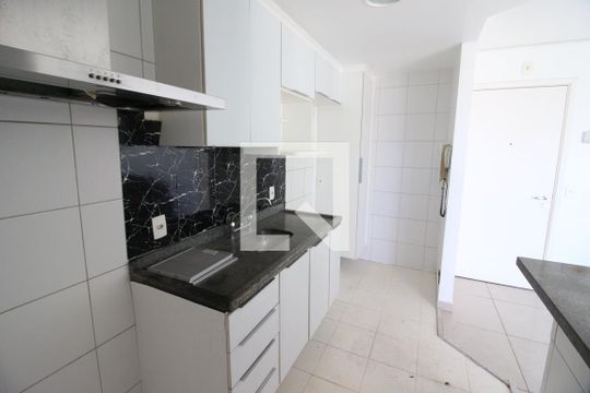 Cozinha de apartamento à venda com 3 quartos, 207m² em Centro, Osasco