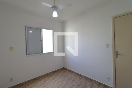 Quarto 2 de apartamento para alugar com 2 quartos, 48m² em Jardim Florestan Fernandes, Ribeirão Preto