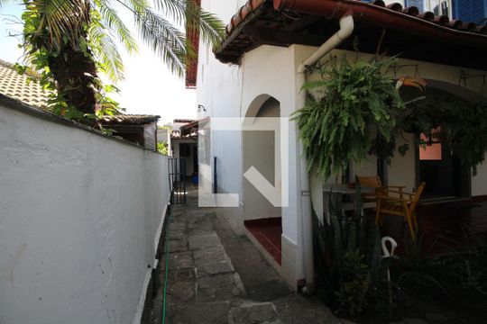 Entrada de Serviço de casa de condomínio à venda com 4 quartos, 273m² em Jacarepaguá, Rio de Janeiro