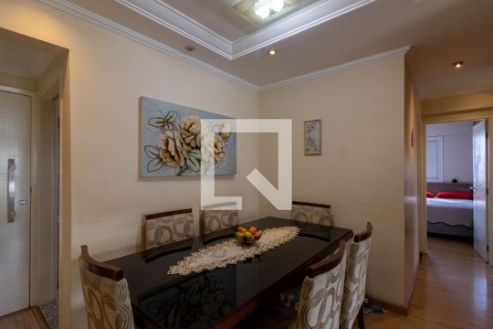 Sala de apartamento à venda com 3 quartos, 77m² em Vila Rosalia, Guarulhos