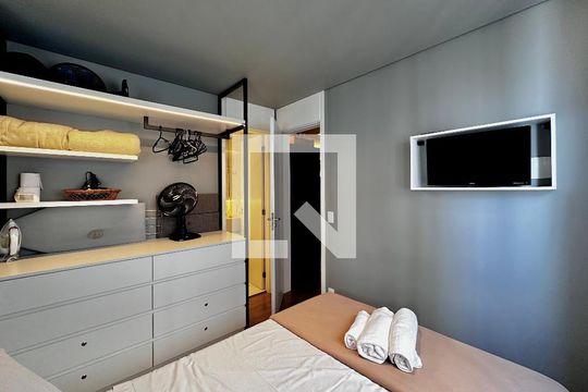 Suíte de apartamento à venda com 1 quarto, 32m² em Jardim Caravelas, São Paulo