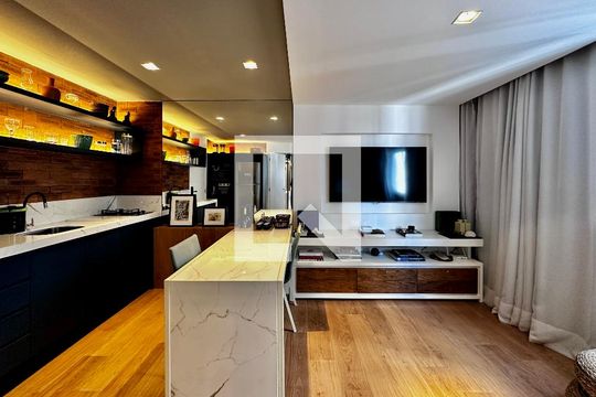 Sala de apartamento à venda com 1 quarto, 32m² em Jardim Caravelas, São Paulo