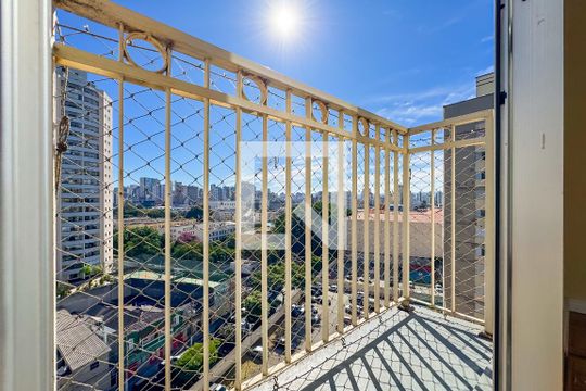 Sacada de apartamento à venda com 2 quartos, 50m² em Cambuci, São Paulo
