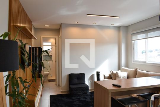 Kitnet/Studio para alugar com 1 quarto, 42m² em Capão da Imbuia, Pinhais