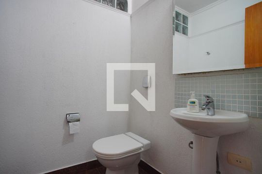 Lavabo de casa à venda com 4 quartos, 252m² em Navegantes, Porto Alegre