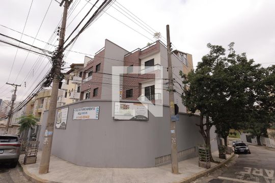Fachada de apartamento à venda com 2 quartos, 61m² em Vila Guiomar, Santo André