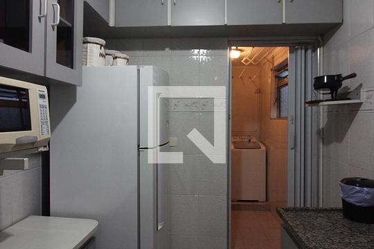 Cozinha de apartamento à venda com 2 quartos, 72m² em Vila Jordanopolis, São Bernardo do Campo