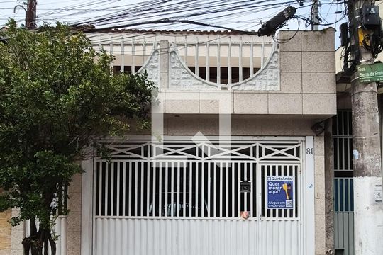 Fachada de casa à venda com 3 quartos, 115m² em Cooperativa, São Bernardo do Campo