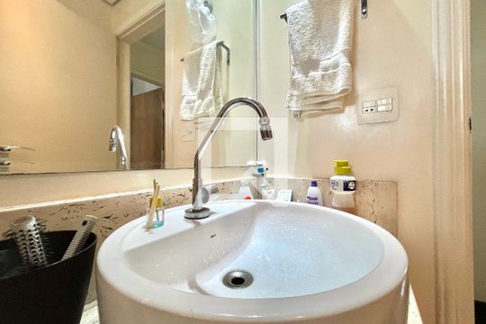 Banheiro Corredor de casa para alugar com 4 quartos, 200m² em Jabaquara, São Paulo