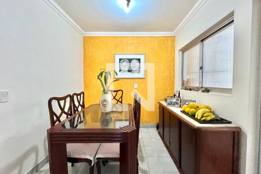 Copa de casa para alugar com 4 quartos, 200m² em Jabaquara, São Paulo