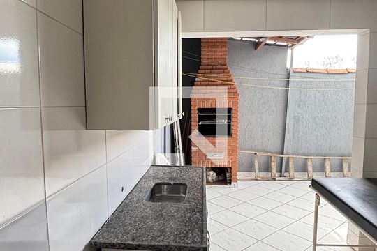 Área de Serviço de casa à venda com 3 quartos, 260m² em Vila Curuçá, Santo André