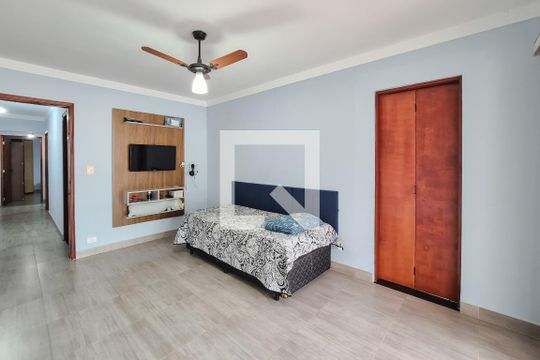  Suíte  de casa à venda com 3 quartos, 142m² em Vila Sao Leopoldo, São Bernardo do Campo