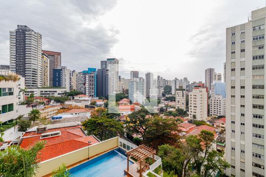 Vista de apartamento à venda com 4 quartos, 168m² em Sumarezinho, São Paulo