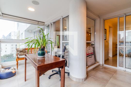 Varanda de apartamento à venda com 4 quartos, 168m² em Sumarezinho, São Paulo
