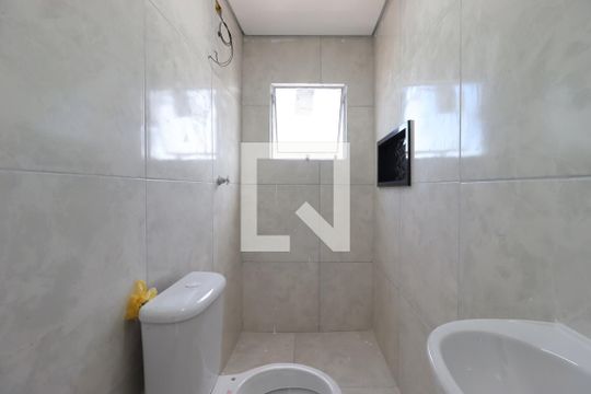 Banheiro de casa para alugar com 2 quartos, 70m² em Vila Aquilino, Santo André