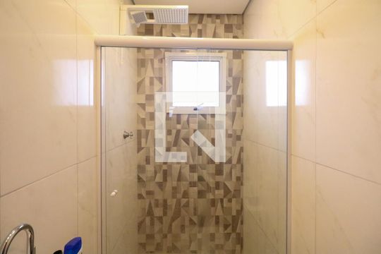 Banheiro da Suíte 1 de casa à venda com 2 quartos, 100m² em Osvaldo Cruz, São Caetano do Sul